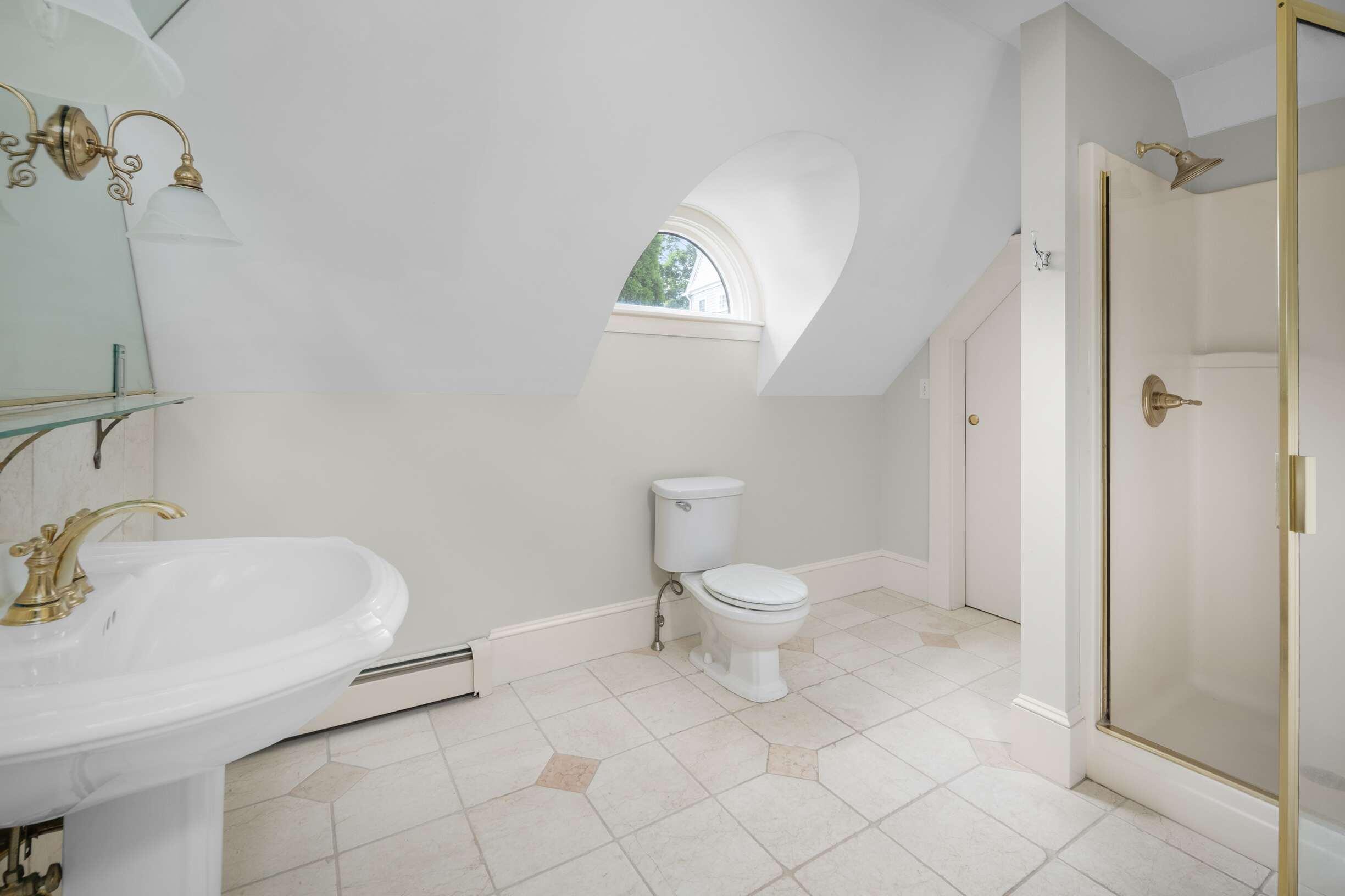 419 & 425 York Street York ME 03909