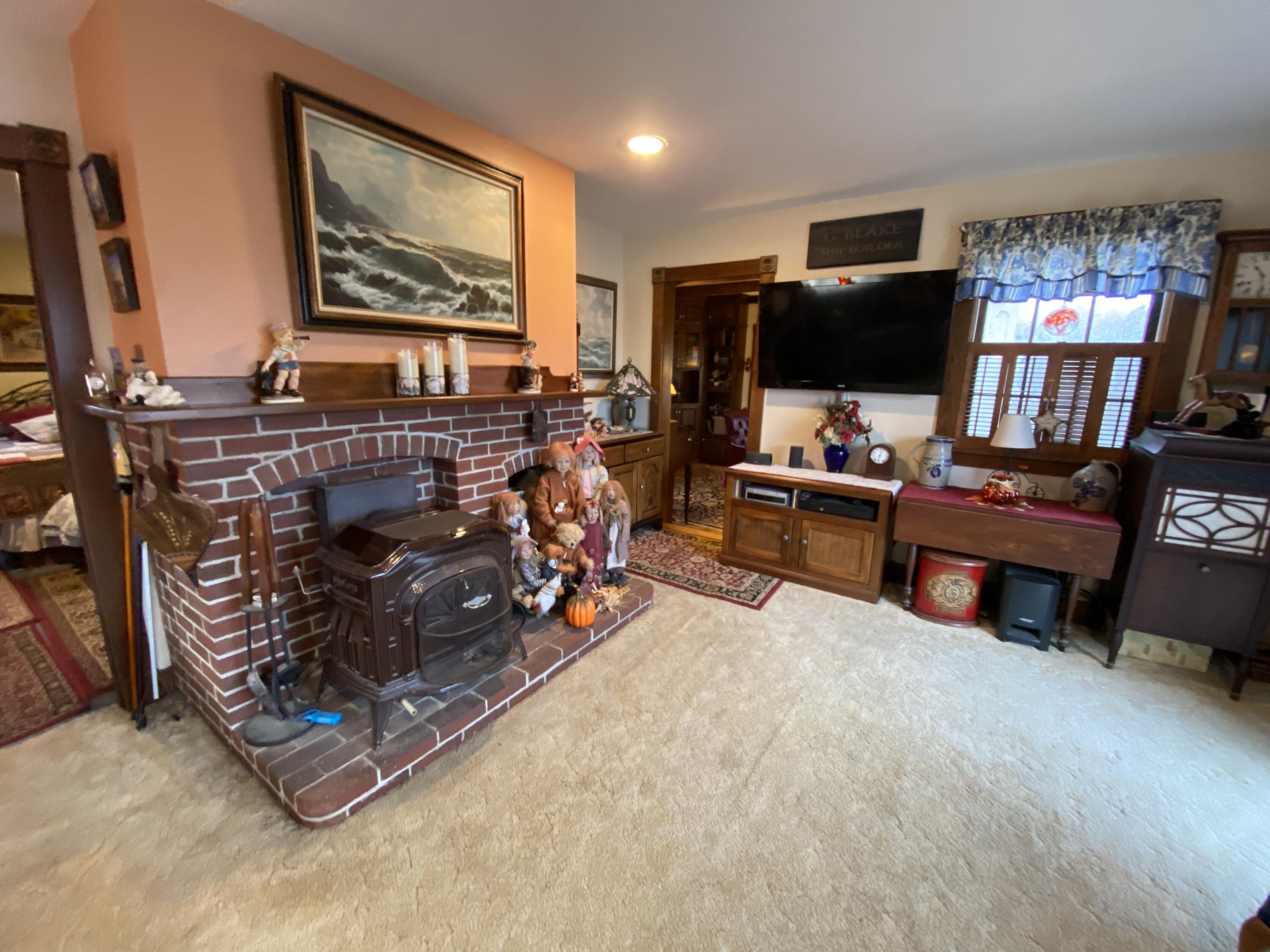 82 Southside Road Bristol ME 04554