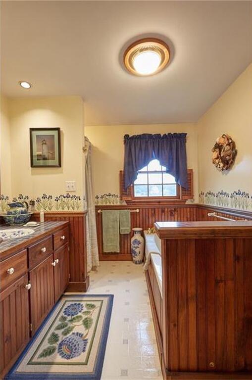 82 Southside Road Bristol ME 04554