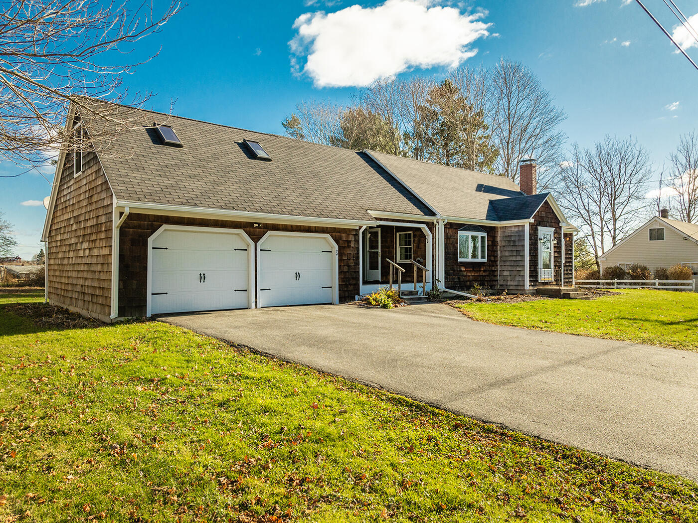 24 Lawrence Avenue Thomaston ME 04861