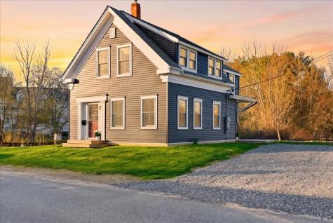 15 Lincoln Street Richmond ME 04357