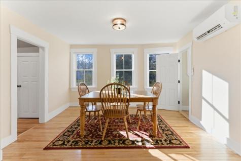 15 Lincoln Street Richmond ME 04357