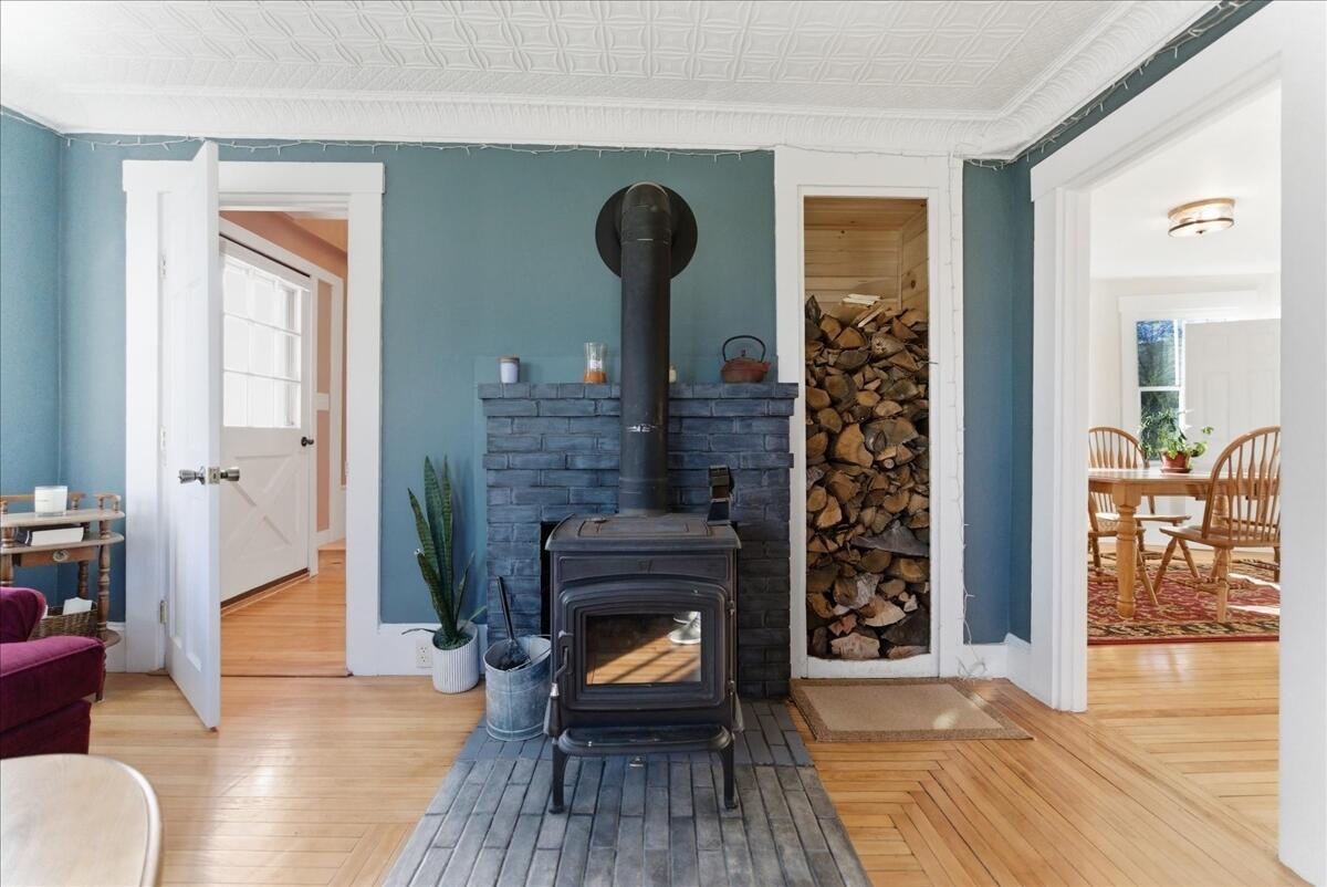 15 Lincoln Street Richmond ME 04357