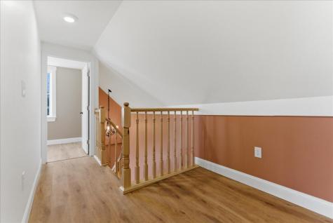 15 Lincoln Street Richmond ME 04357