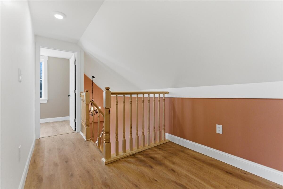 15 Lincoln Street Richmond ME 04357