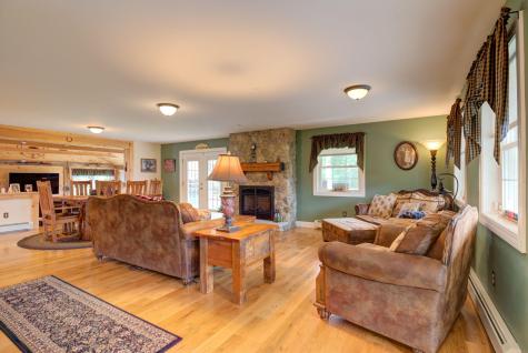 35 Allen Lane Naples ME 04055
