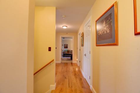 35 Allen Lane Naples ME 04055