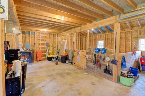 35 Allen Lane Naples ME 04055