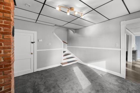 119 Mount Vernon Avenue Augusta ME 04330