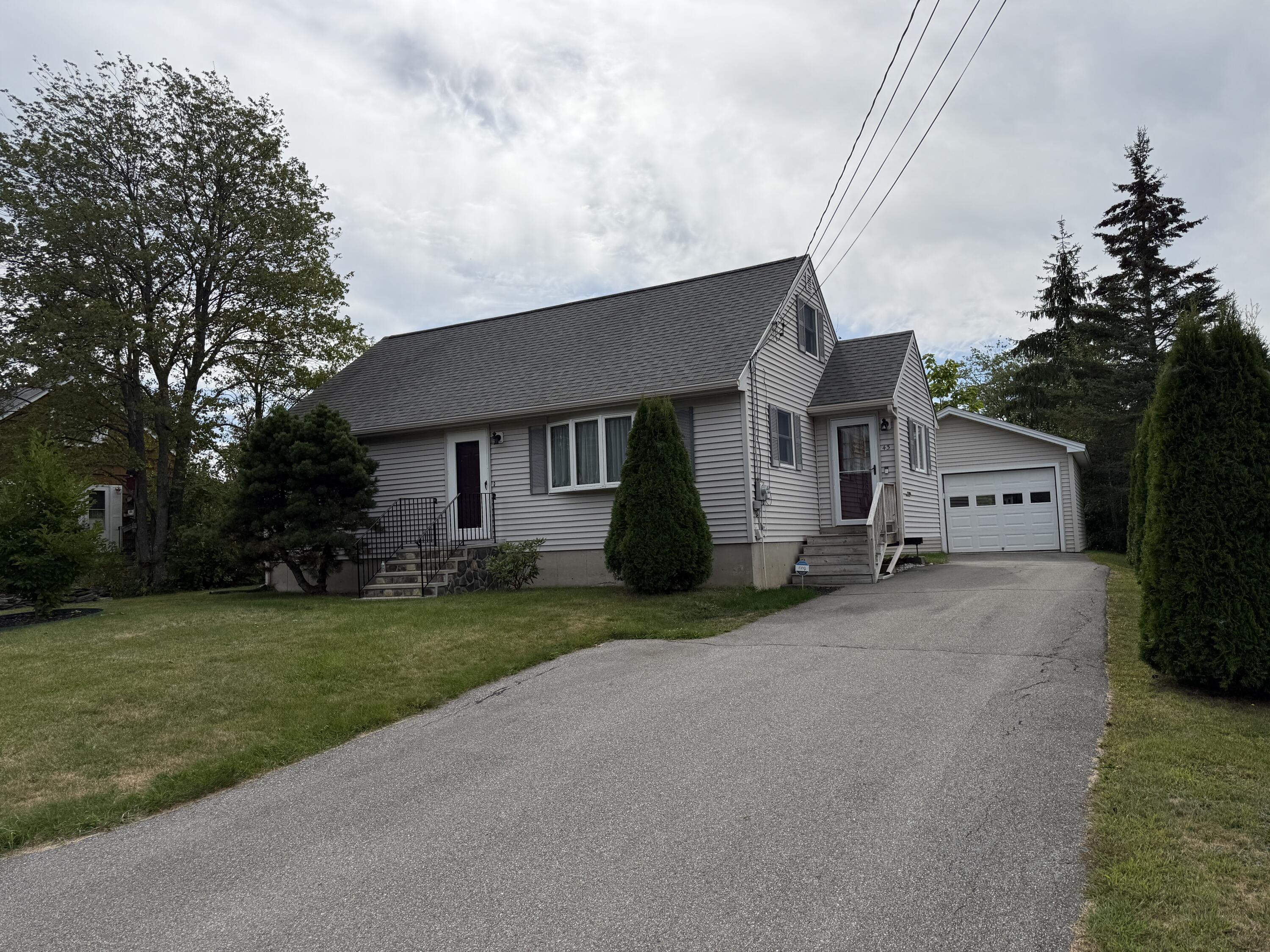 43 Robinhood Drive Brewer ME 04412