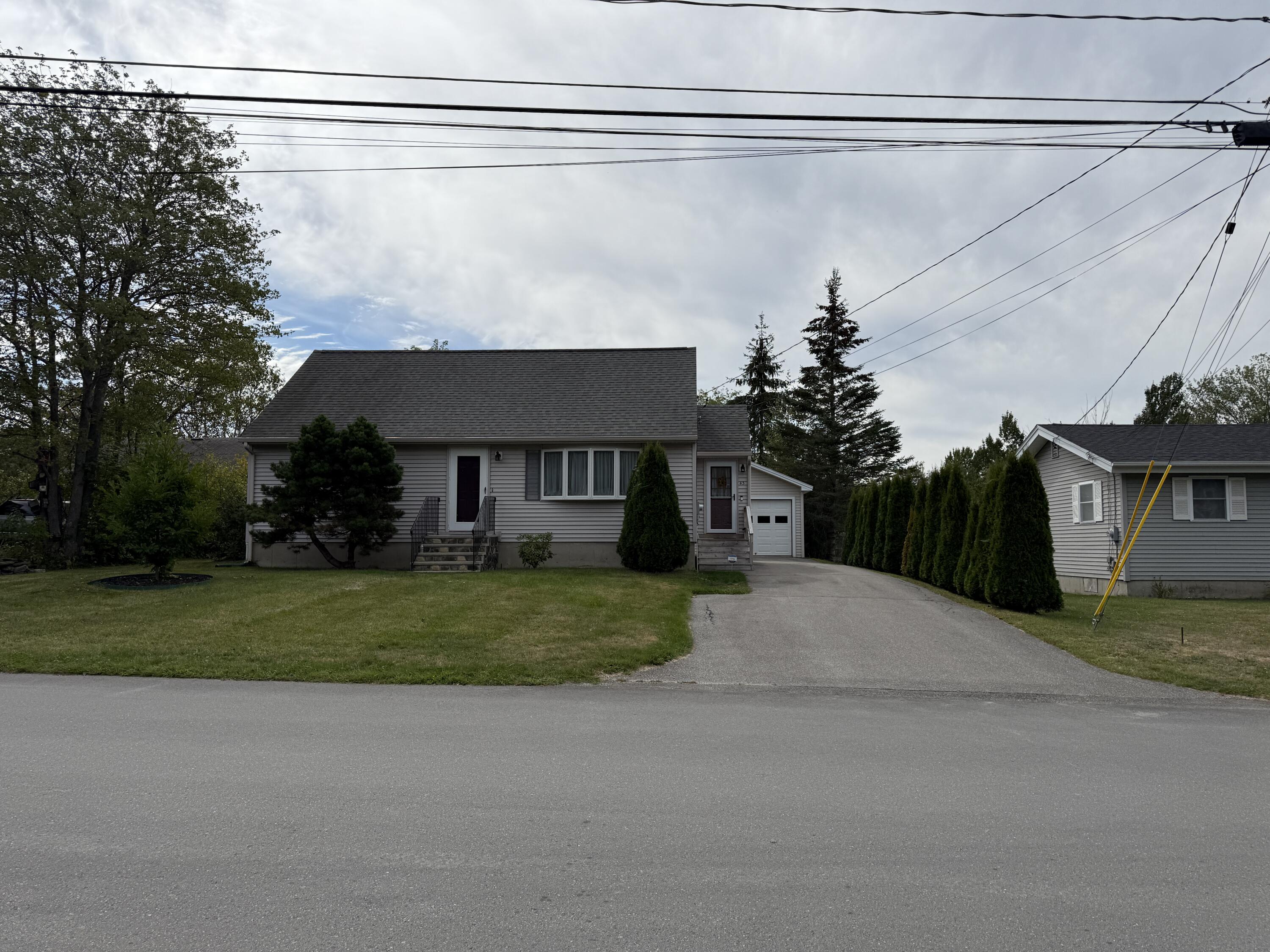 43 Robinhood Drive Brewer ME 04412