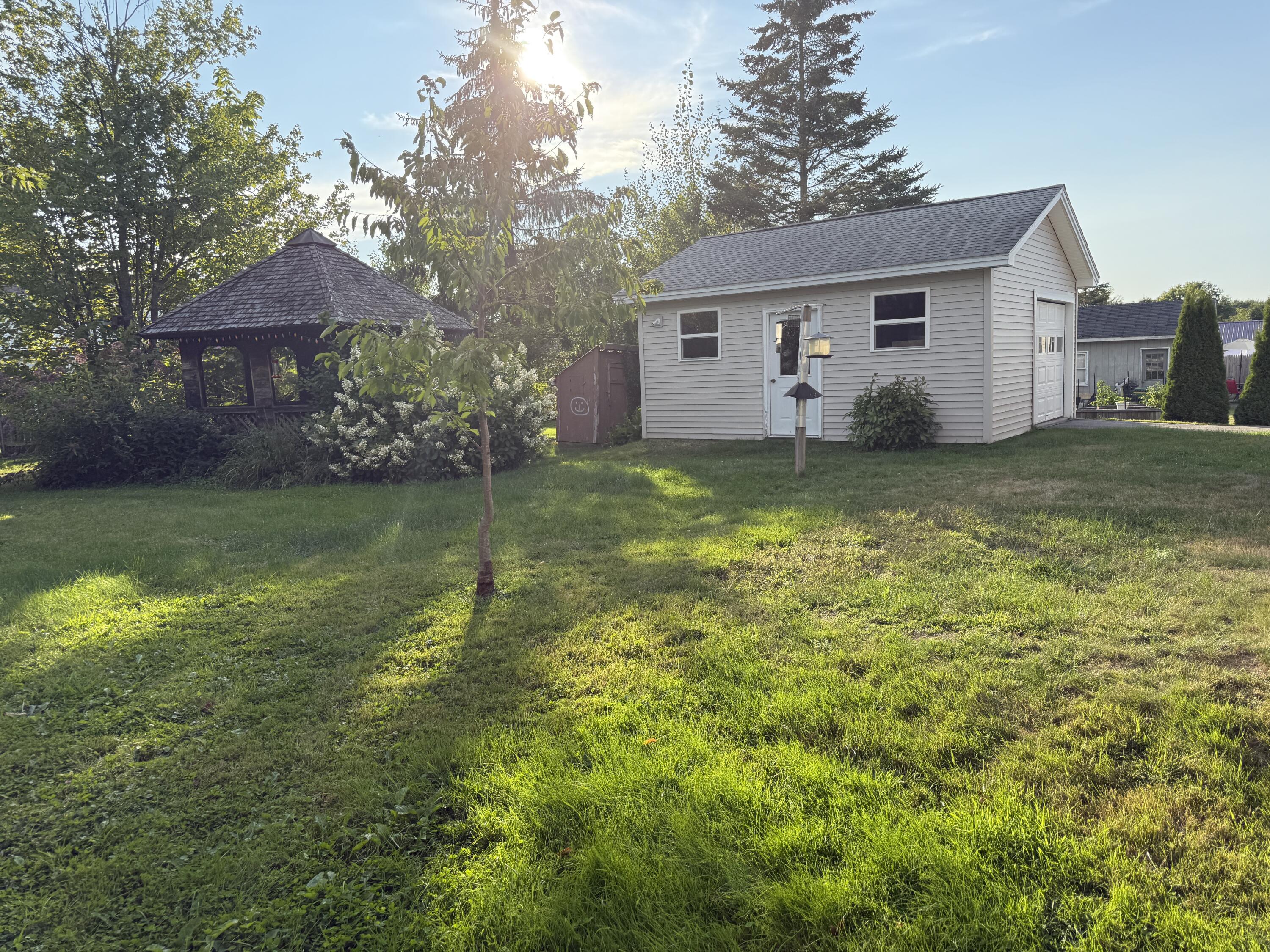 43 Robinhood Drive Brewer ME 04412