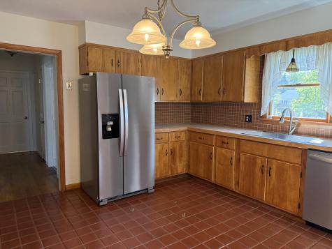 43 Robinhood Drive Brewer ME 04412