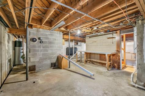 272 Enfield Road Lincoln ME 04457