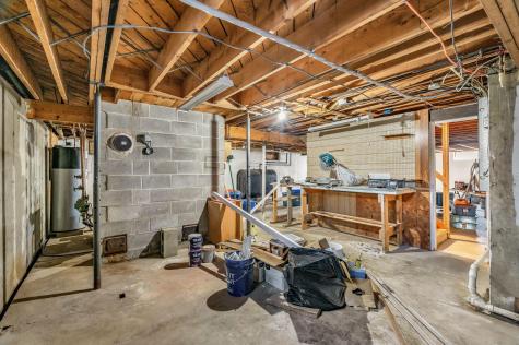 272 Enfield Road Lincoln ME 04457