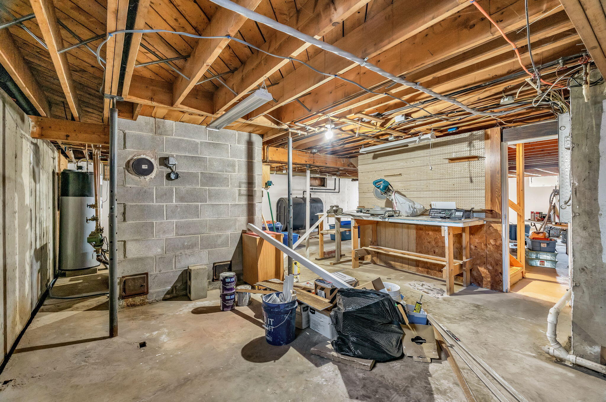 272 Enfield Road Lincoln ME 04457