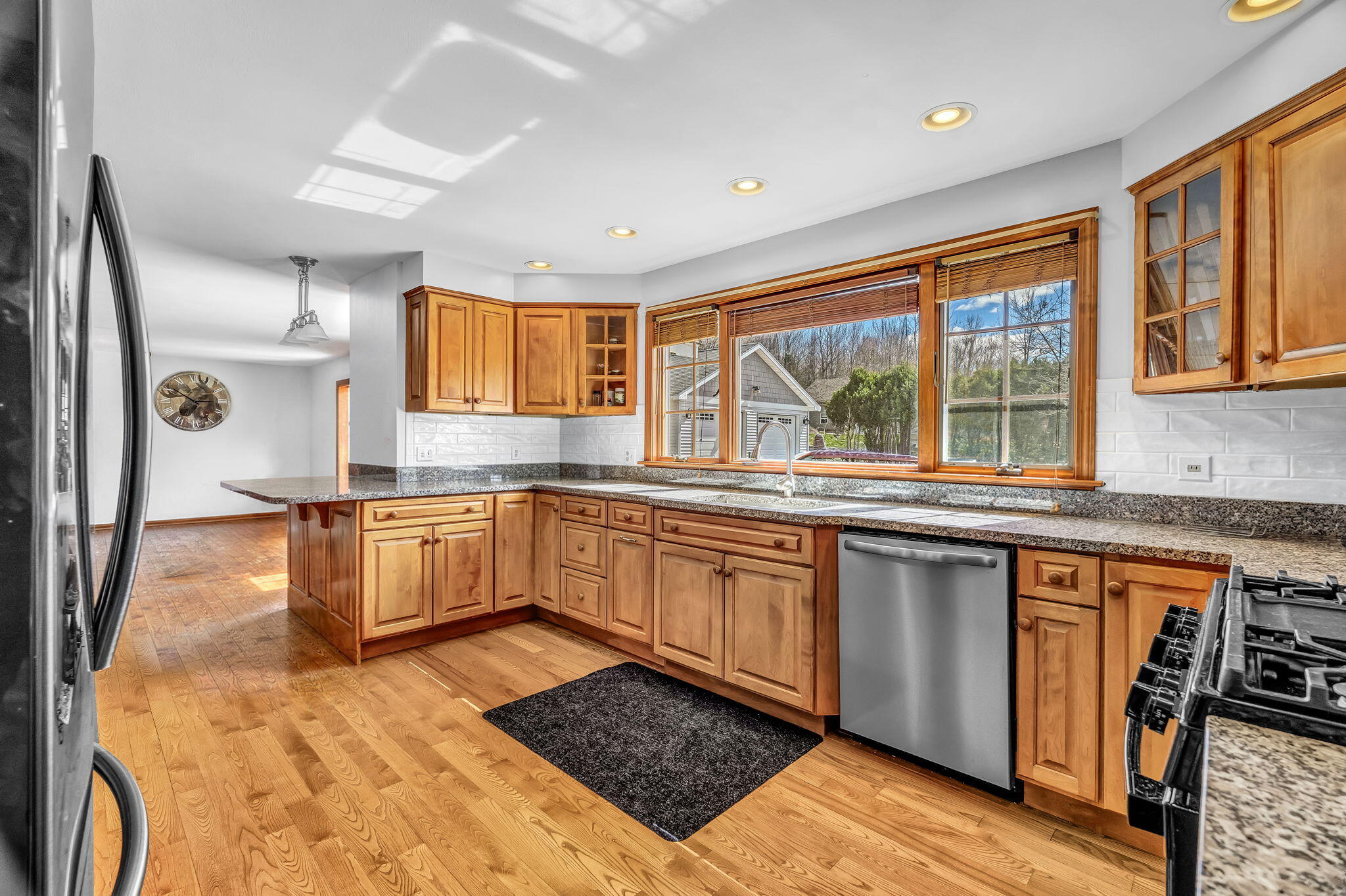 272 Enfield Road Lincoln ME 04457