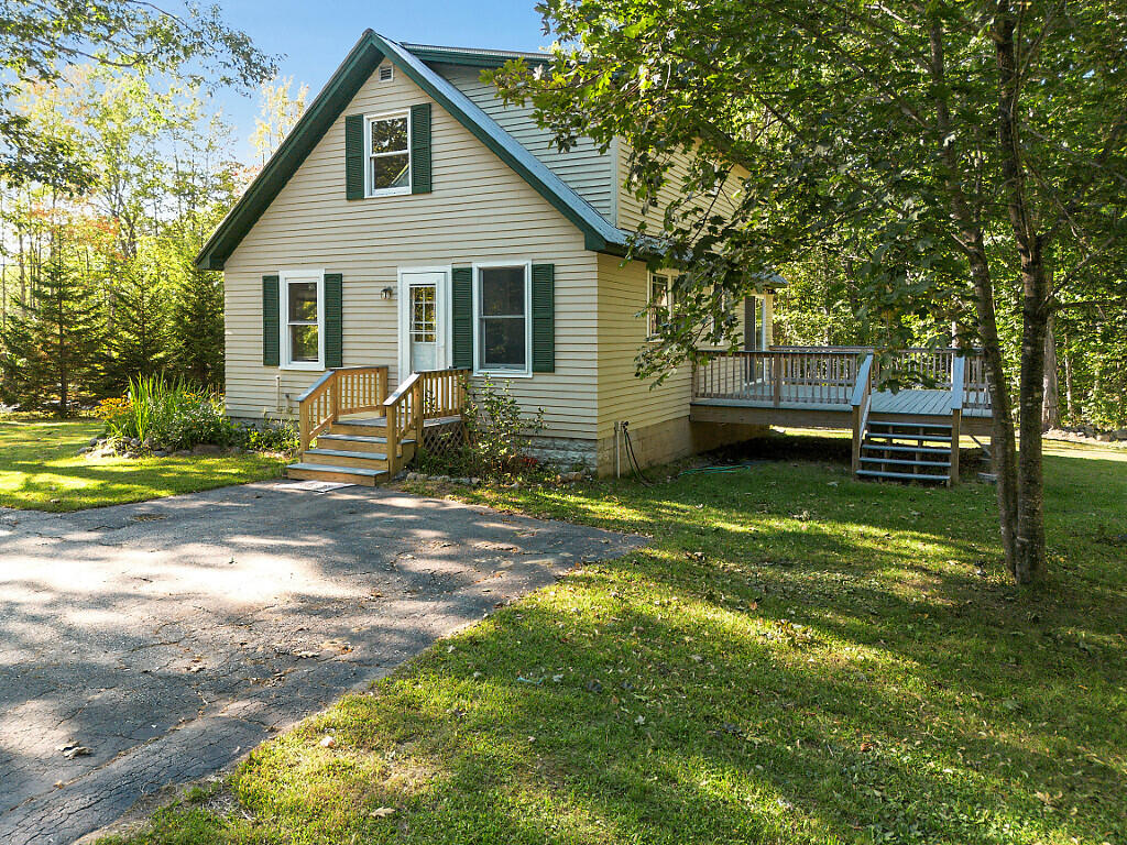 1278 Naples Road Harrison ME 04040