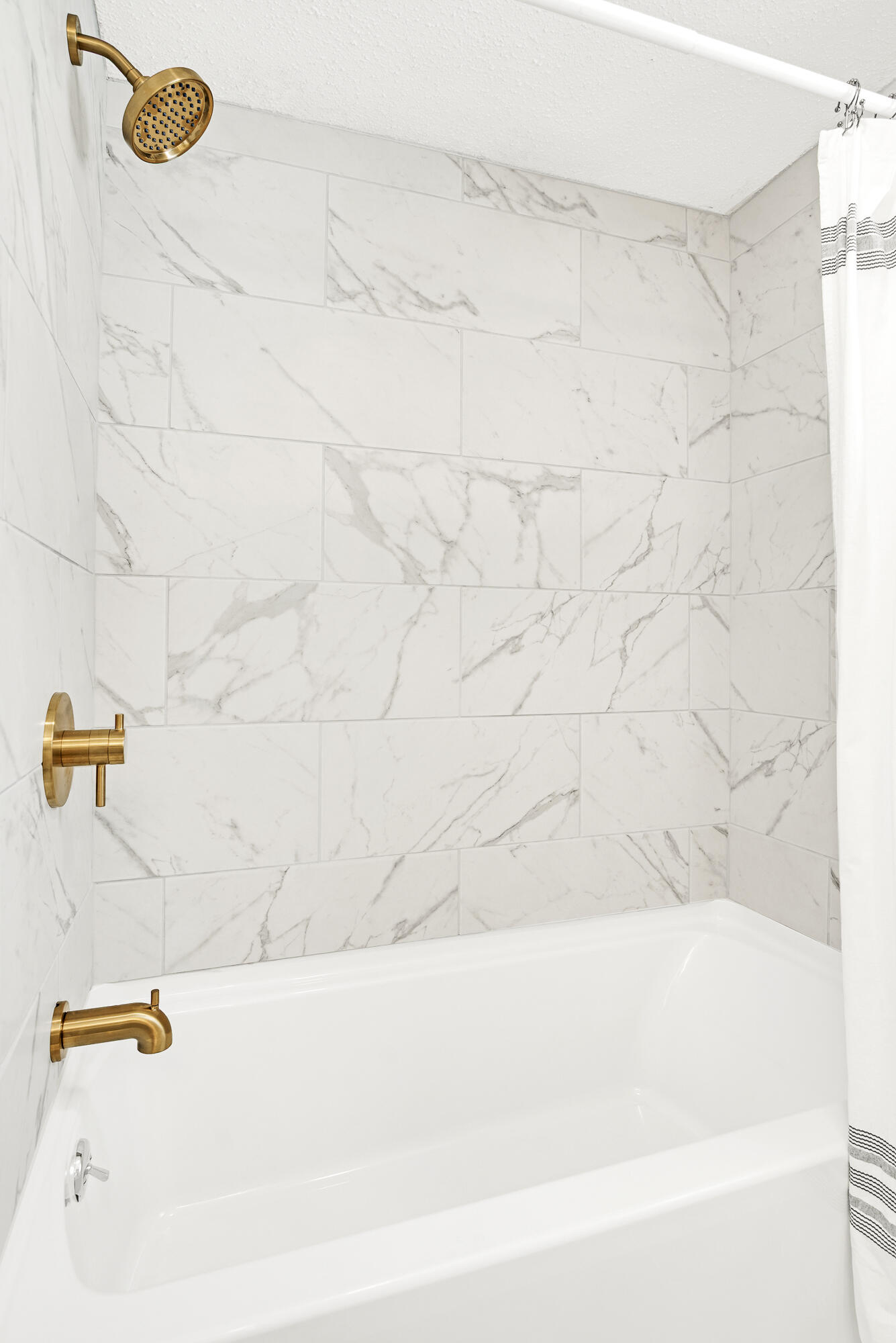 7 Winterbrook Drive York ME 03909