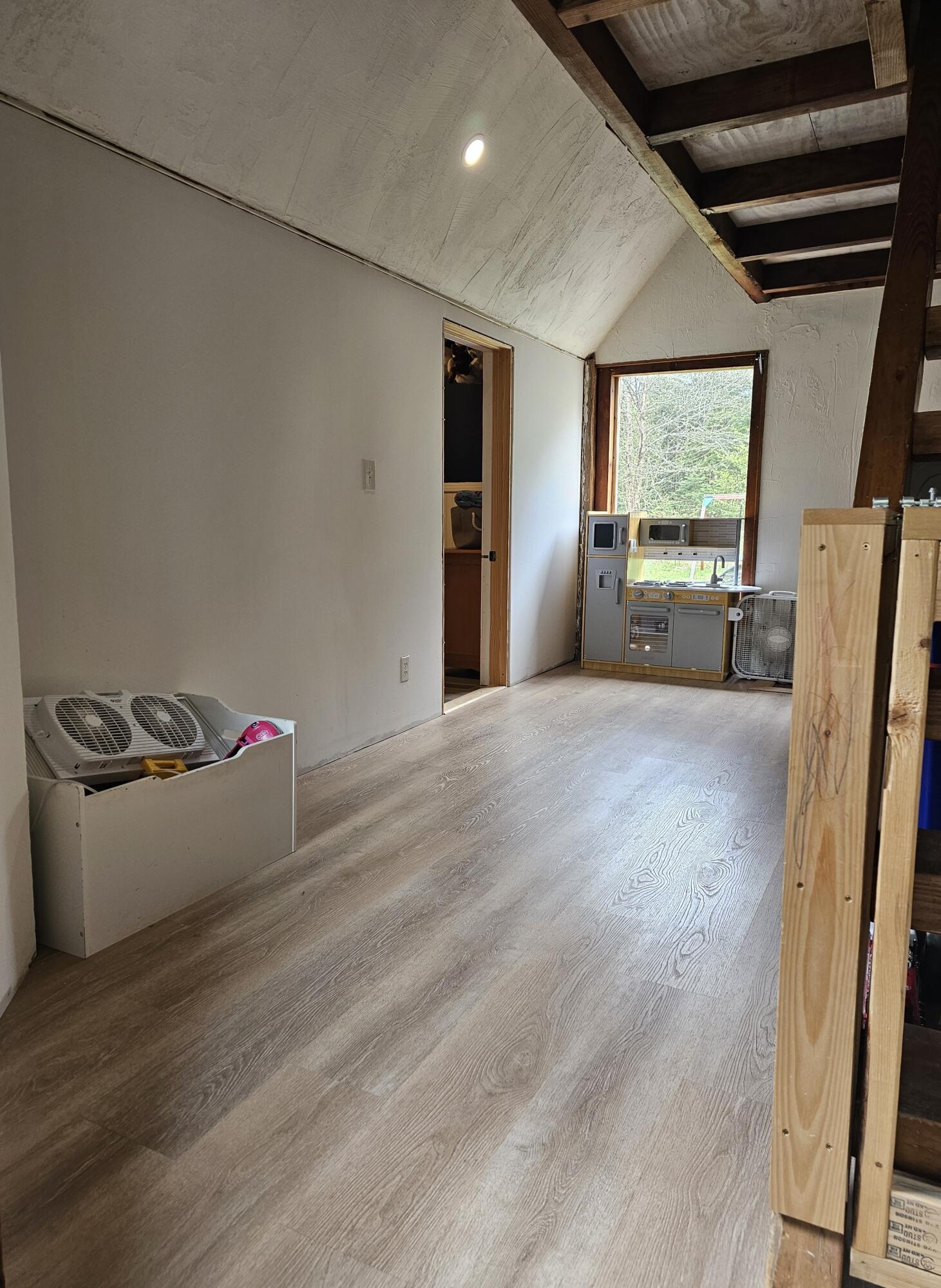 91 Ella Gerald Road Canaan ME 04924