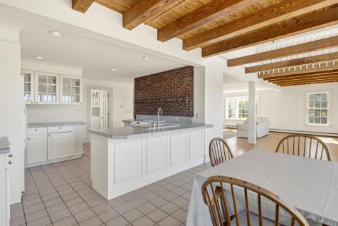 15 Wainwright Drive Cape Elizabeth ME 04107