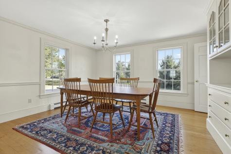 15 Wainwright Drive Cape Elizabeth ME 04107