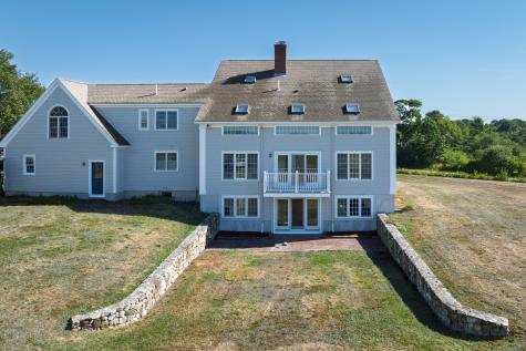15 Wainwright Drive Cape Elizabeth ME 04107