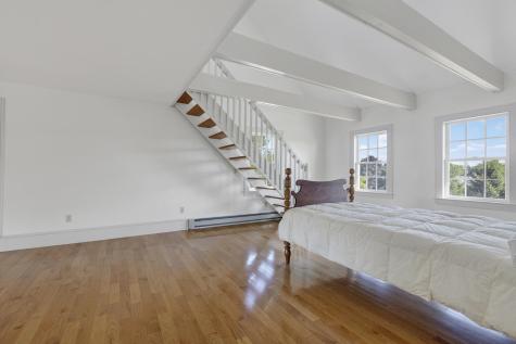 15 Wainwright Drive Cape Elizabeth ME 04107