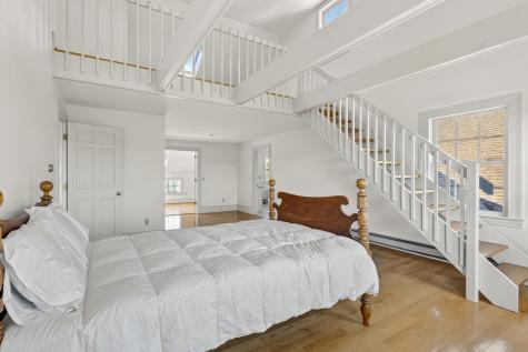 15 Wainwright Drive Cape Elizabeth ME 04107