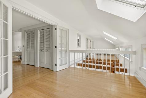 15 Wainwright Drive Cape Elizabeth ME 04107