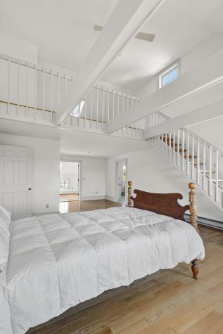 15 Wainwright Drive Cape Elizabeth ME 04107