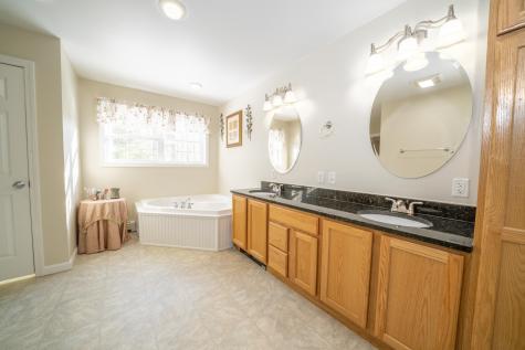 182 Turkey Path Bucksport ME 04416