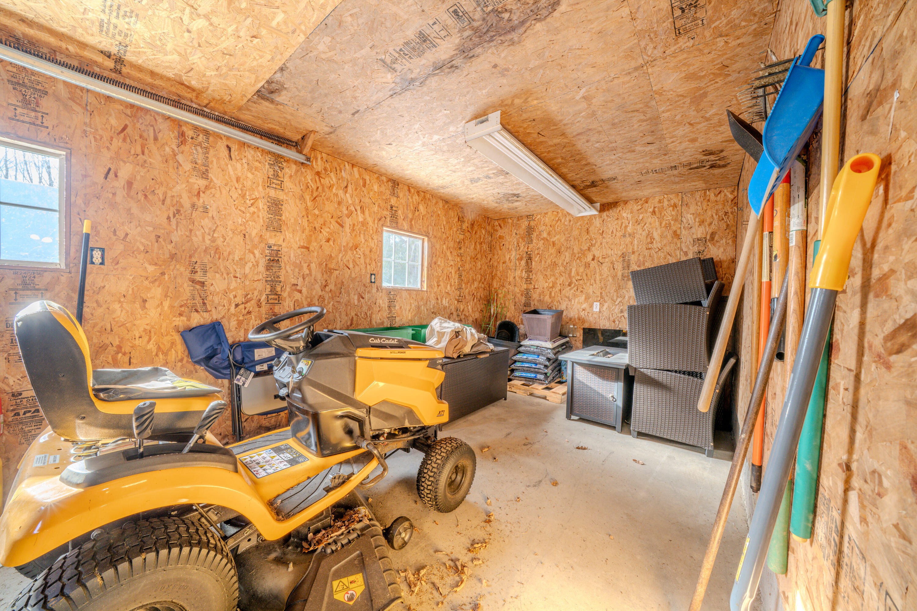 182 Turkey Path Bucksport ME 04416