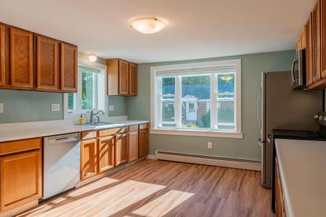 15 Percy Street Freeport ME 04032