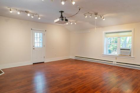 15 Percy Street Freeport ME 04032