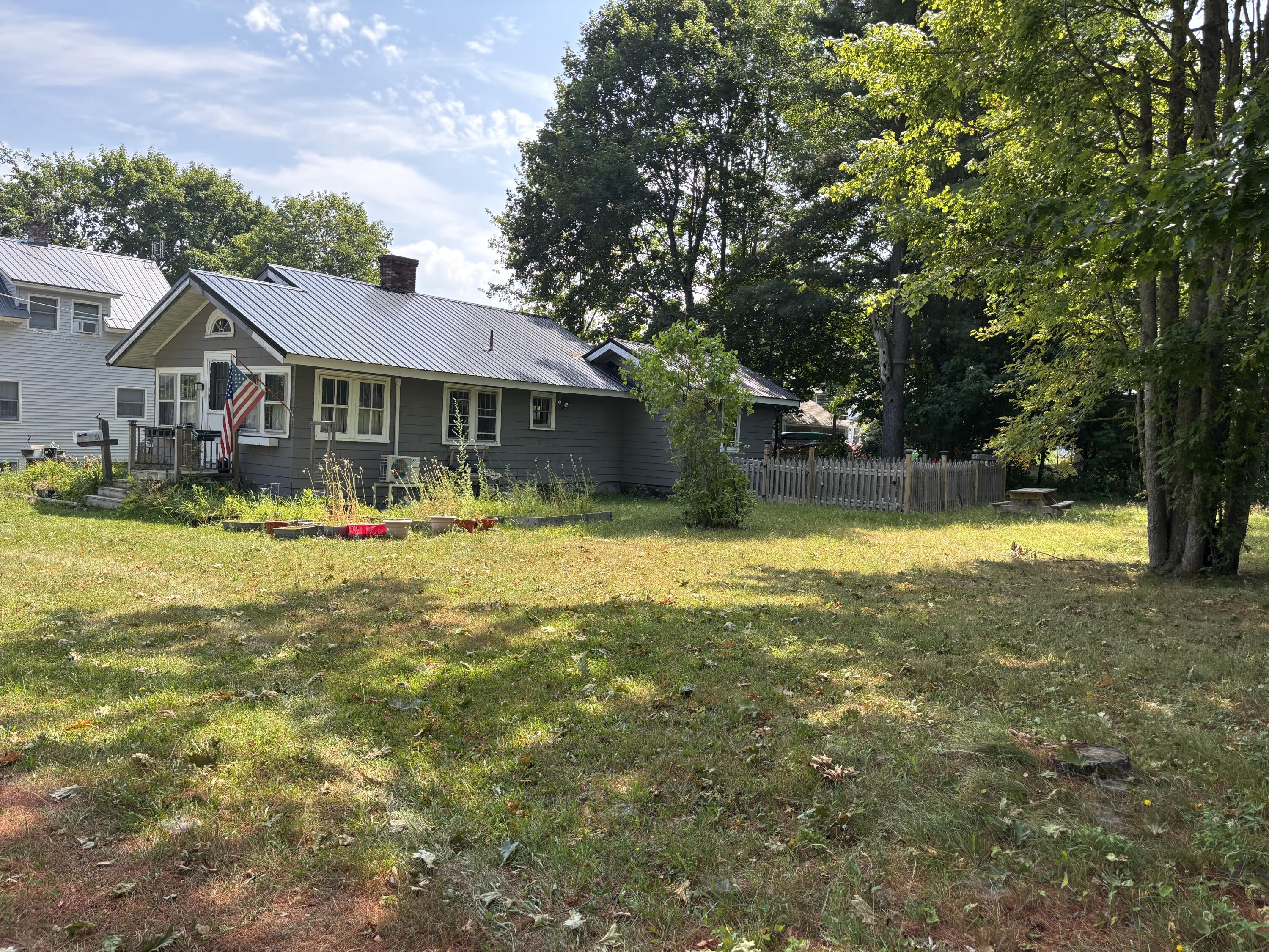 24 Park Street Old Town ME 04468