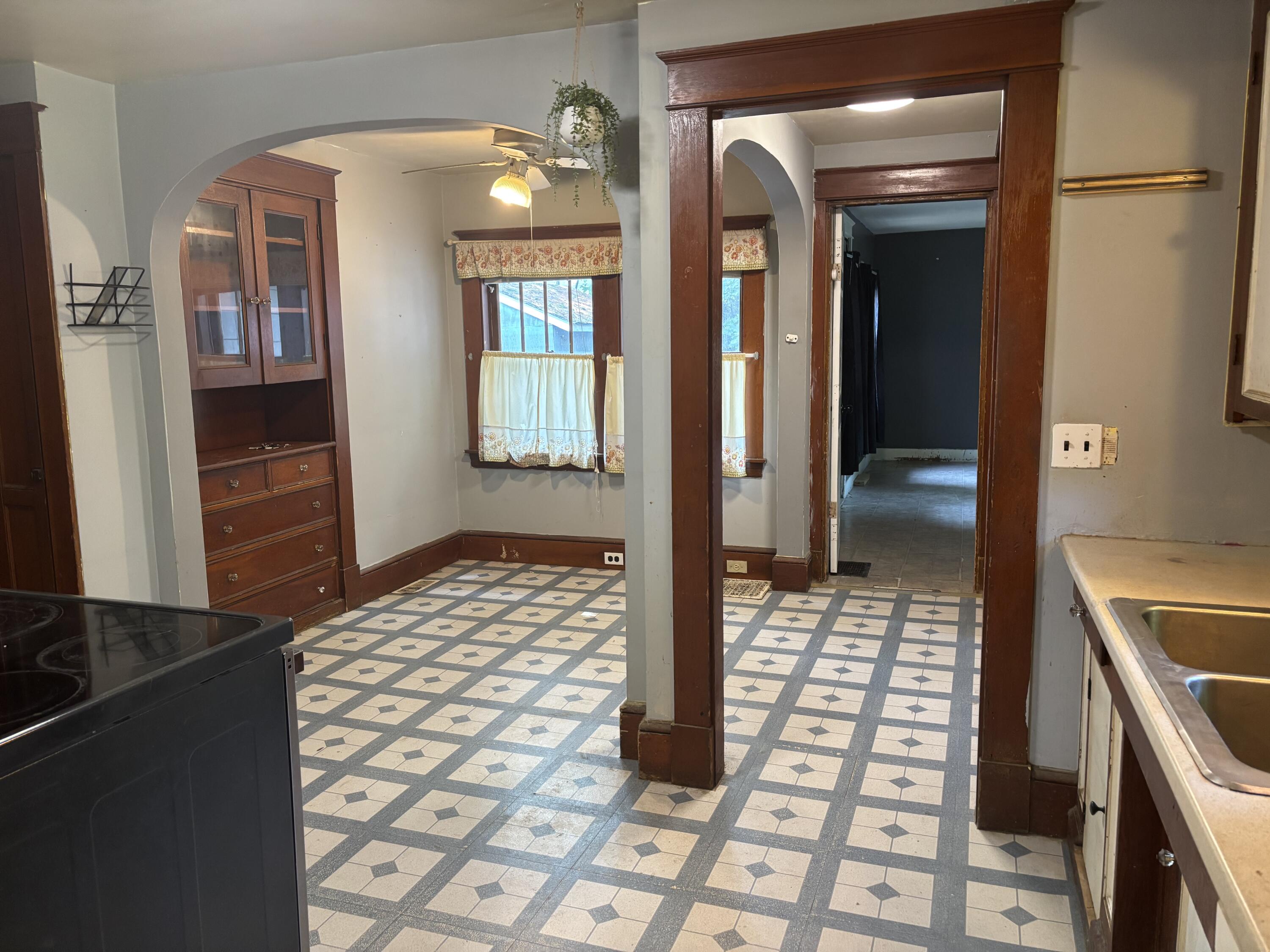 24 Park Street Old Town ME 04468