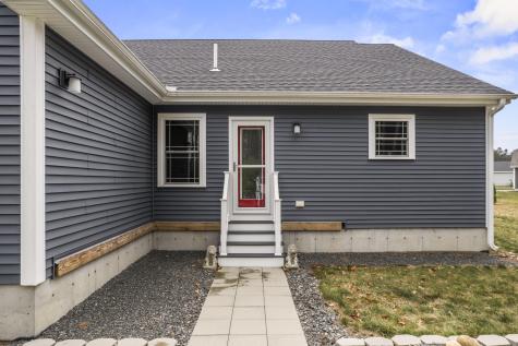 36 Orioles Way Sanford ME 04073