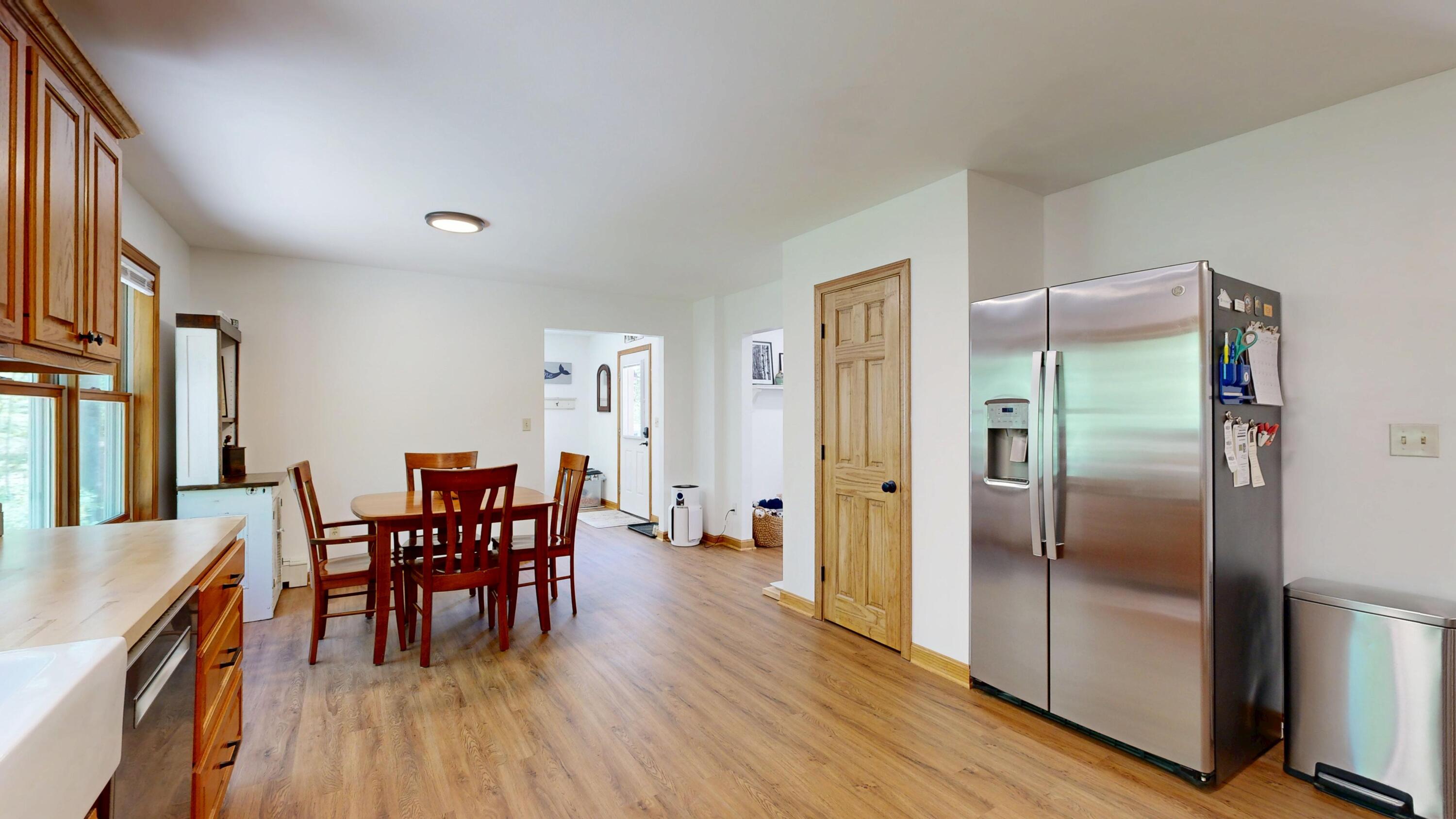 671 Meadow Road Topsham ME 04086