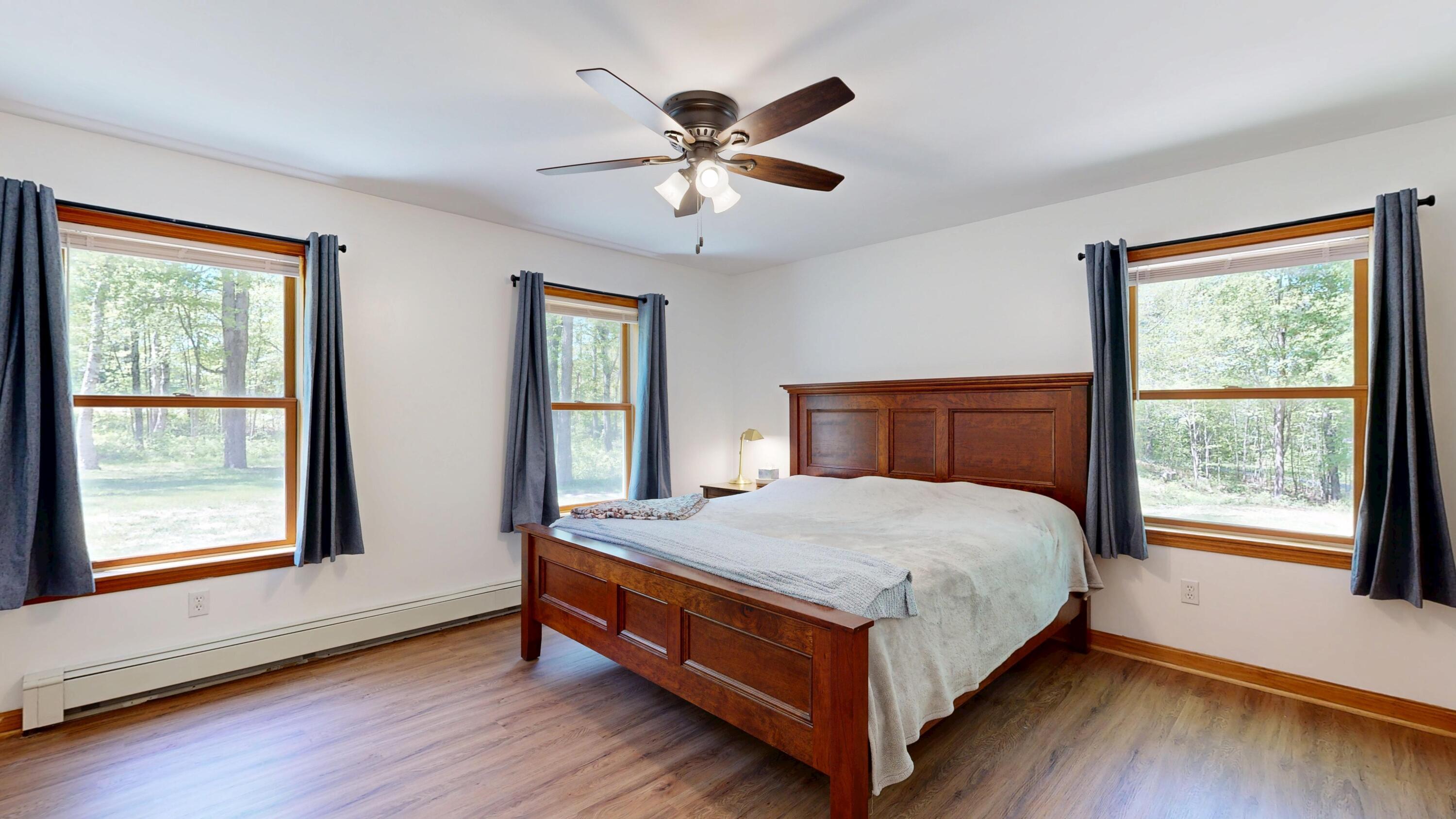 671 Meadow Road Topsham ME 04086