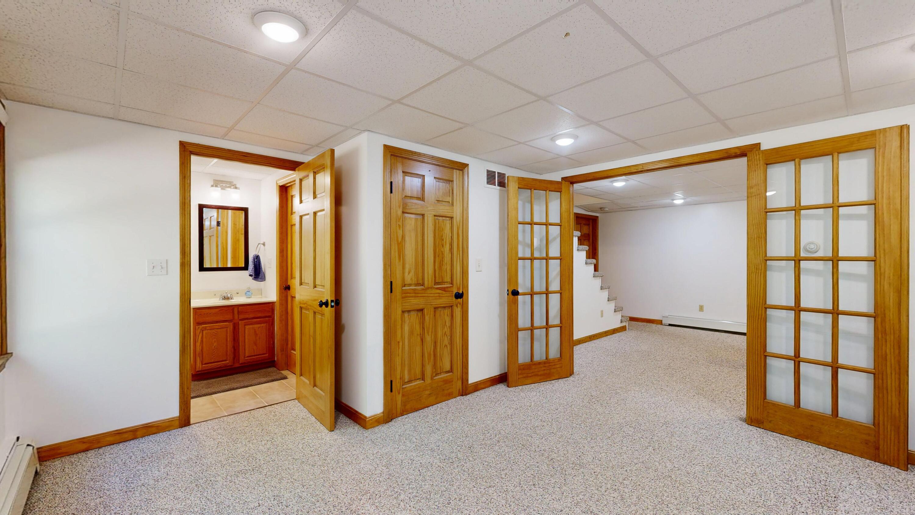 671 Meadow Road Topsham ME 04086