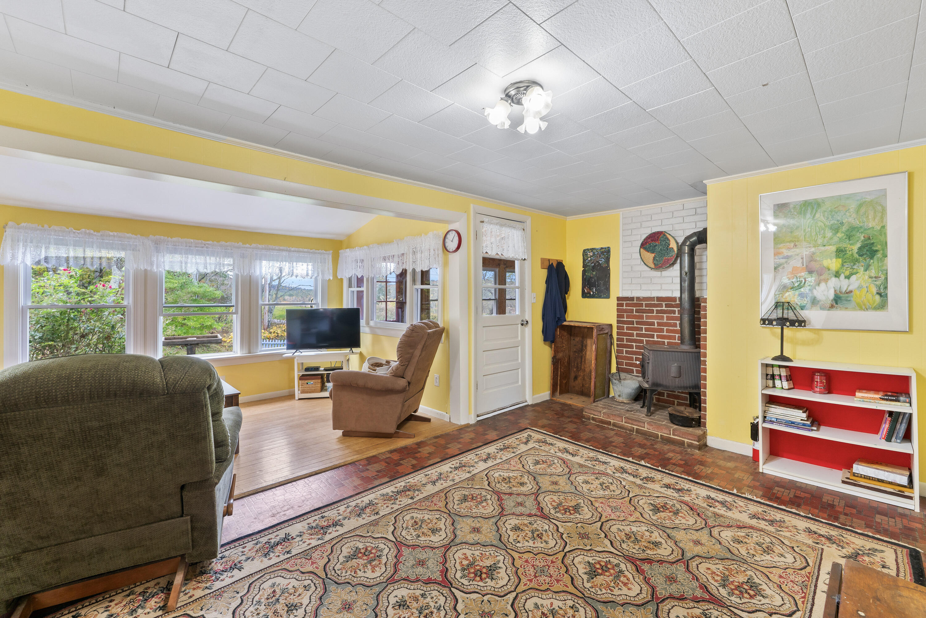 593 N Newcastle Road Newcastle ME 04553