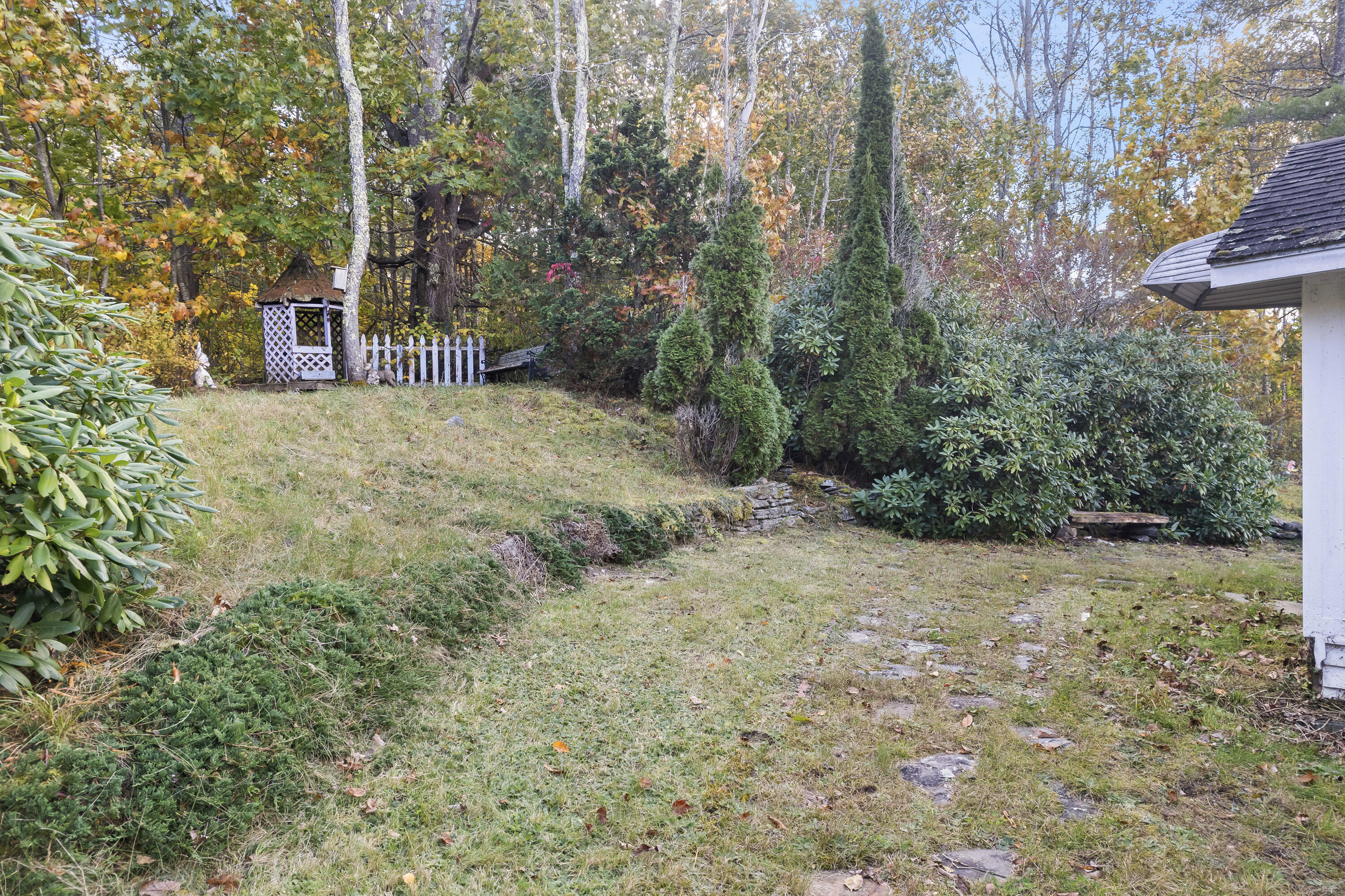 593 N Newcastle Road Newcastle ME 04553