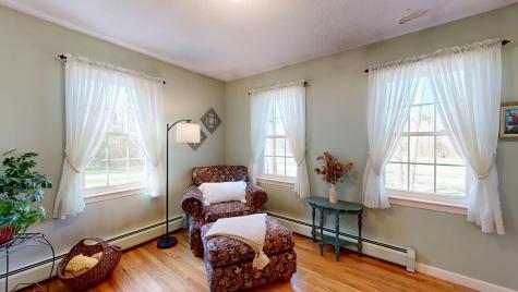 77 Pinewoods Road Lewiston ME 04240