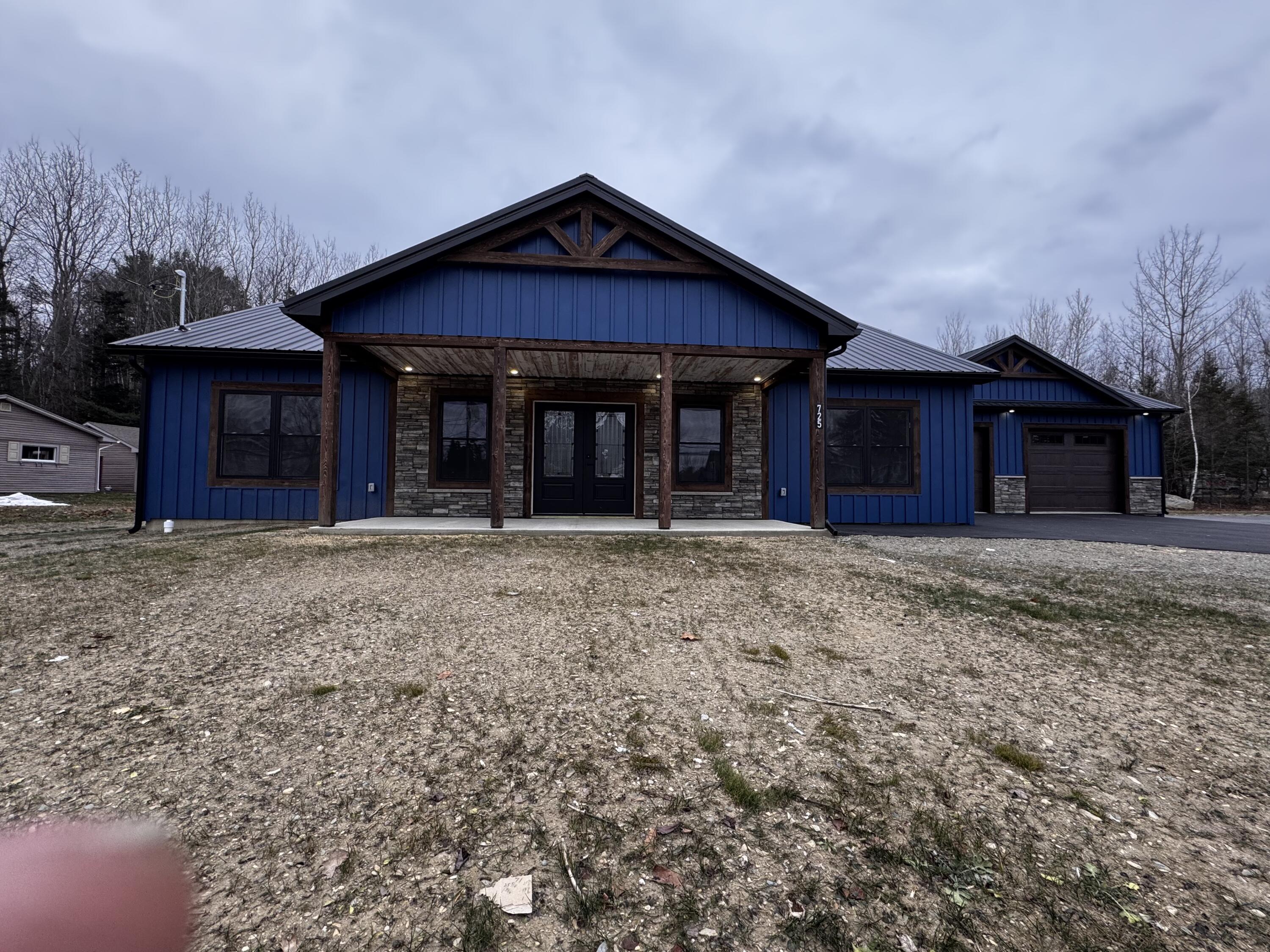 725 N Main Street Brewer ME 04412