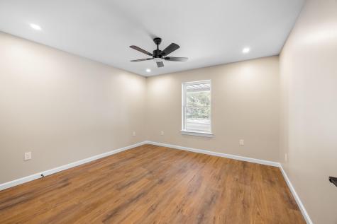 725 N Main Street Brewer ME 04412