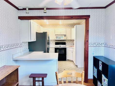 17 Pleasant Street Wilton ME 04294