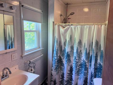 17 Pleasant Street Wilton ME 04294