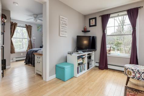 22 Drinkwater Point Road Yarmouth ME 04096