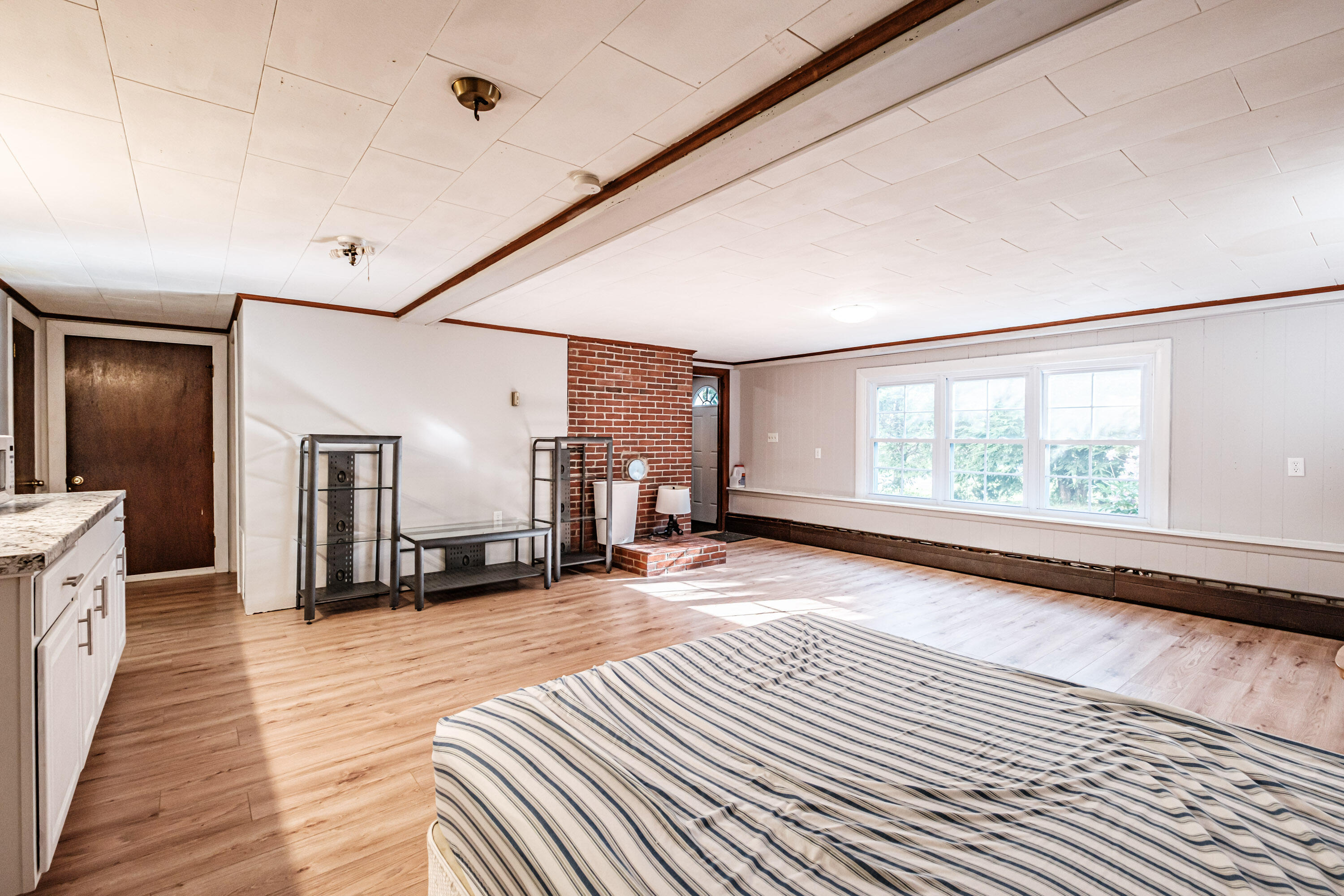 1033 Bridgton Road Westbrook ME 04092